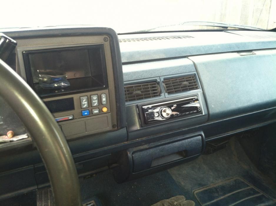 Blue Single Din Dash Kit Wiring Harness Install Kit Fits 88-94 Chevy GMC Trucks