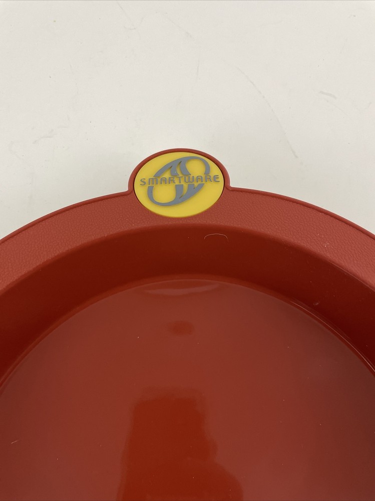 Smartware Silicone Bakeware CAKE PAN 8" Round Non Stick Red