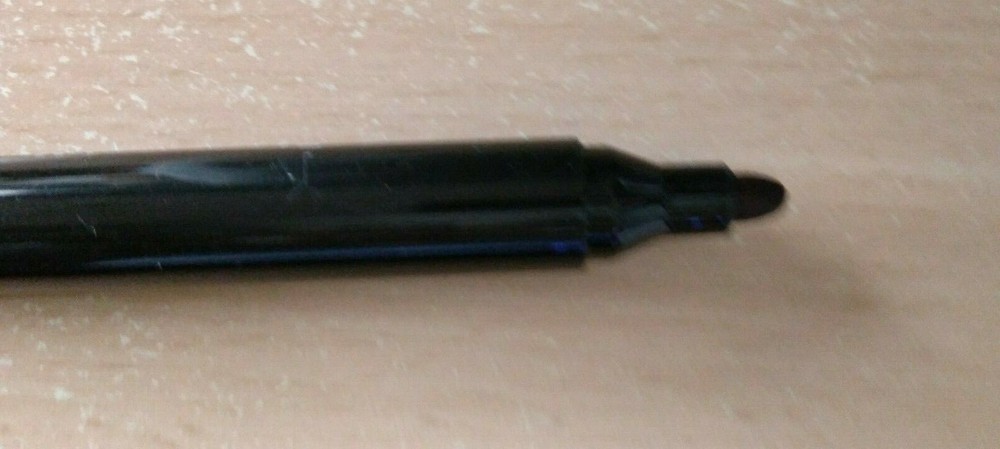 2 X Black Permanent Marker Medium Tip