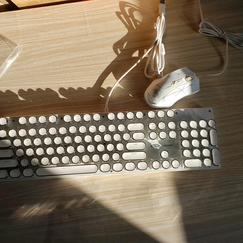 MageGee MK-STORM USB Wired Keyboard & AJ52 Mouse Bundle, Plug & Play, White
