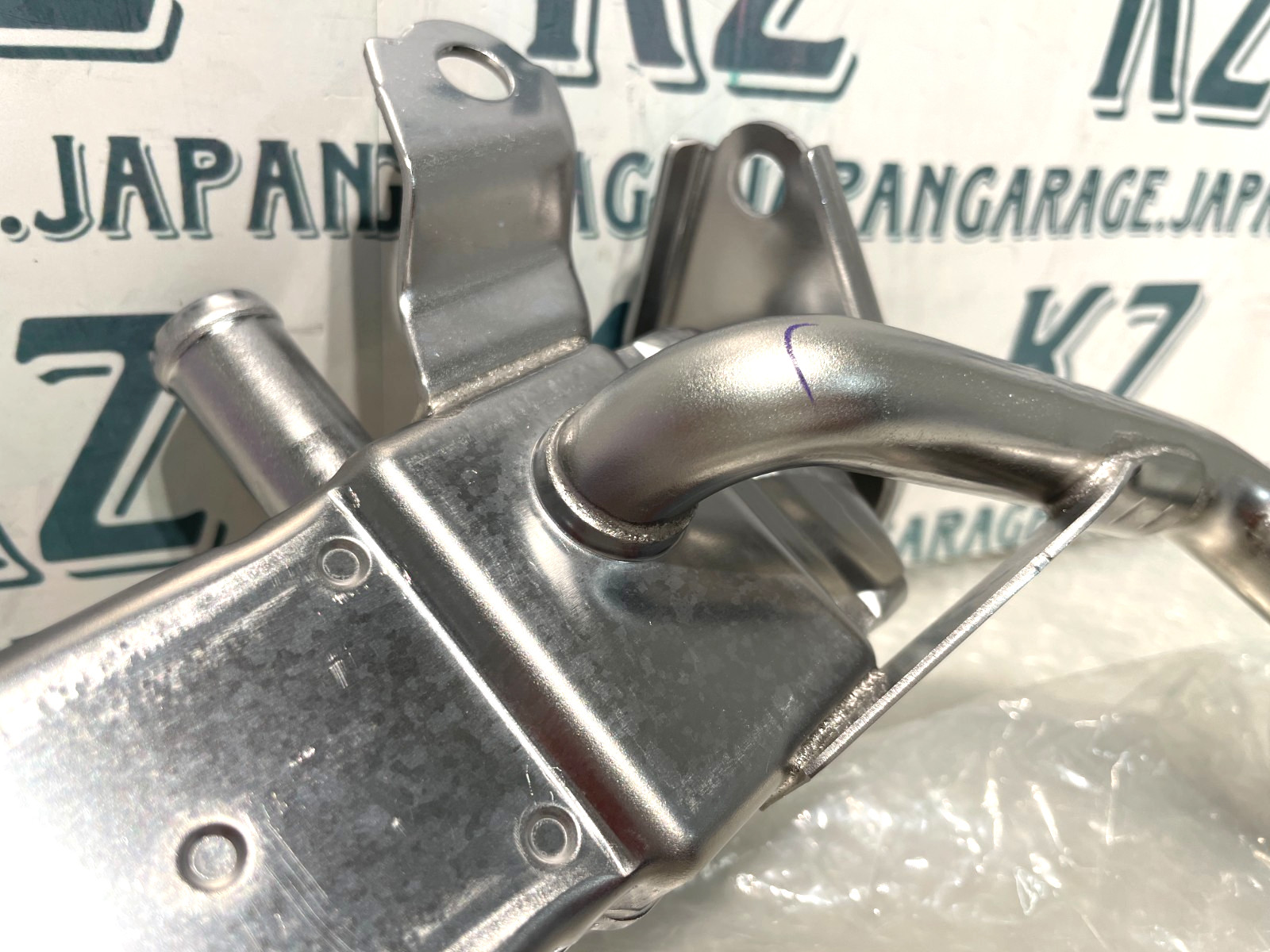 TOYOTA Genuine EGR Pipe Cooler LEXUS CT200H PRIUS / V ZVW30 ZVW35/41 25601-37010