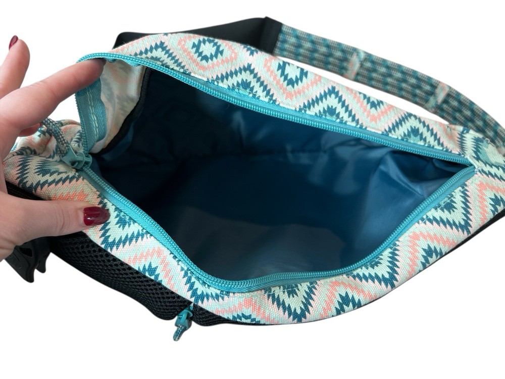 Kavu Switch Slinger- Sunset Diamond Pattern