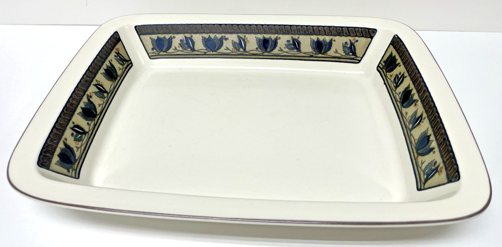 Mikasa Intaglio Arabella Rectangular Baking Casserole Dish Lasagna 13.5 x 10.5”