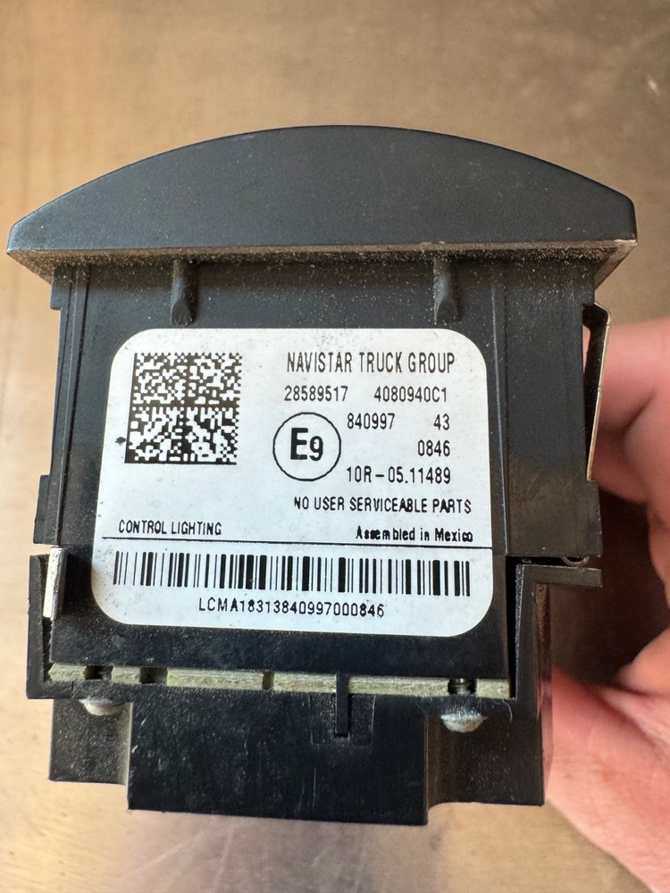 2020 International LT Navistar 4080940C1 Lighting Control
