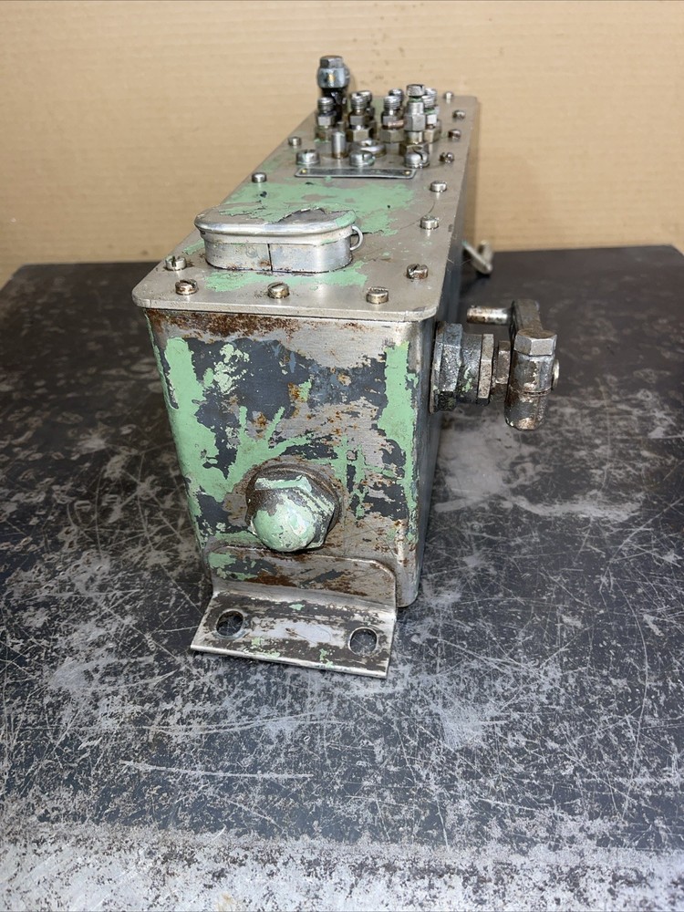 Madison Kipp Model FD 7 Feed Mechanical Oiler Used Machine Ratchet Driven