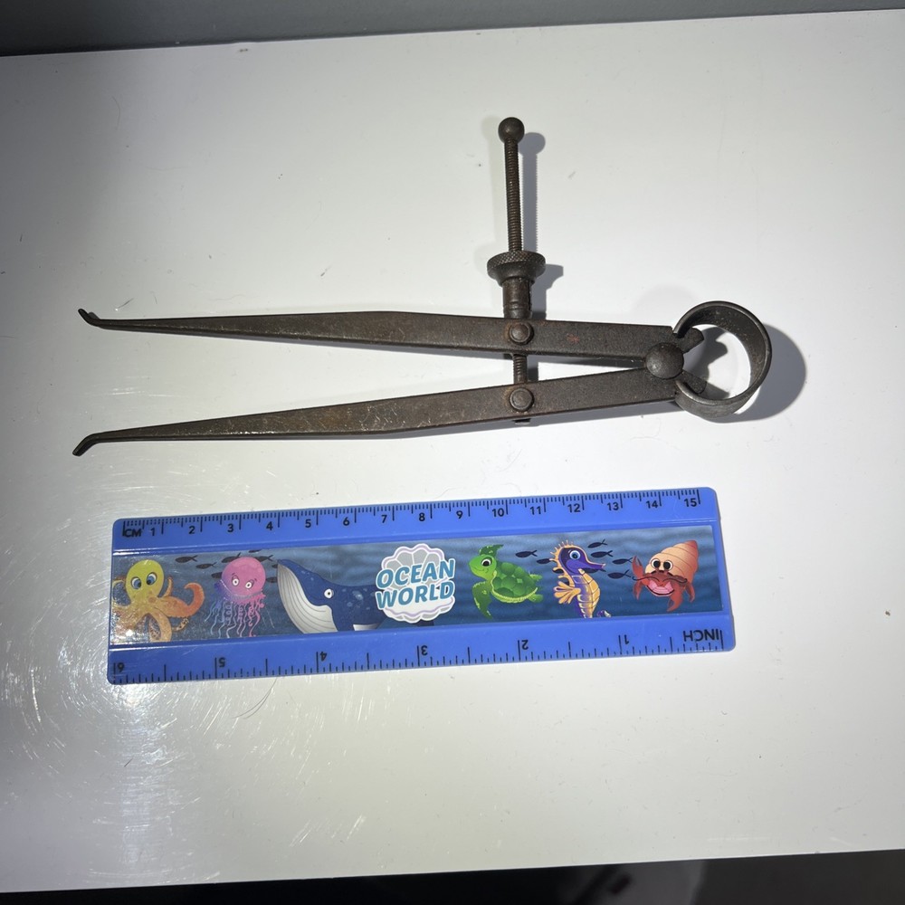 Vintage internal calipers