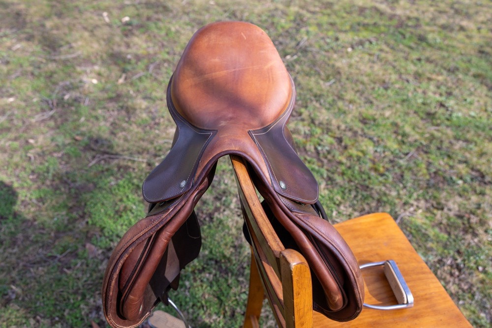 17" Devoucoux Biarritz Saddle Calf with D3D panels