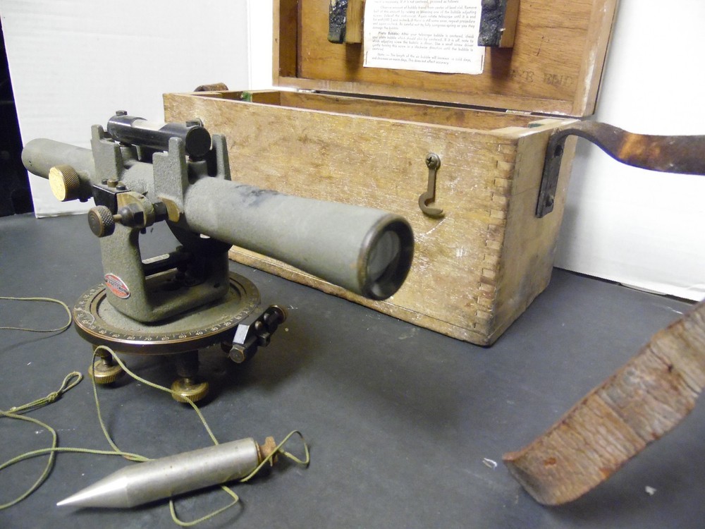 VINTAGE SURVEY SCOPE IN BOX