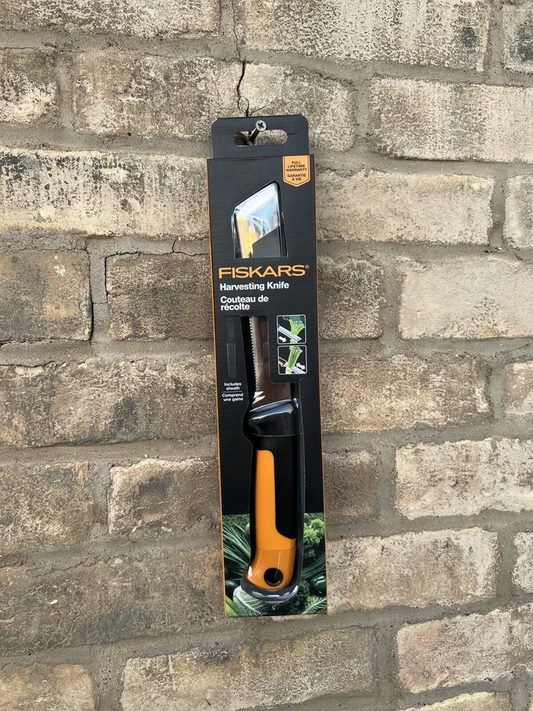 FISKARS Harvesting Knife with Sheath Precision Cuts Soft Grip Black/Orange
