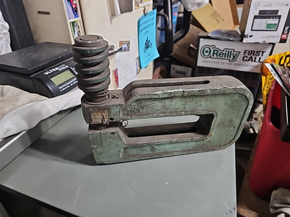 UNIPUNCH 8A-2 8" X 2" Frame Punching Unit Punch Press Tool