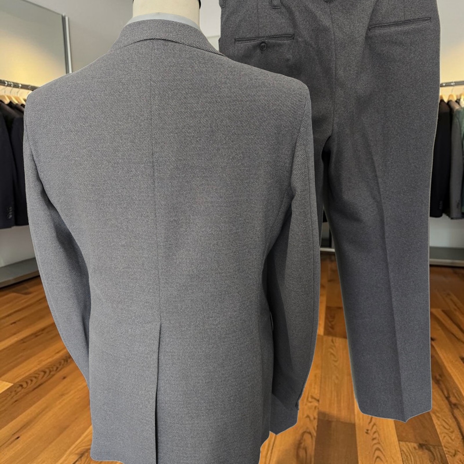 Vintage 1970s Polyester Hopsack Suit 44L 36x33 Flared Leg Wide Lapel