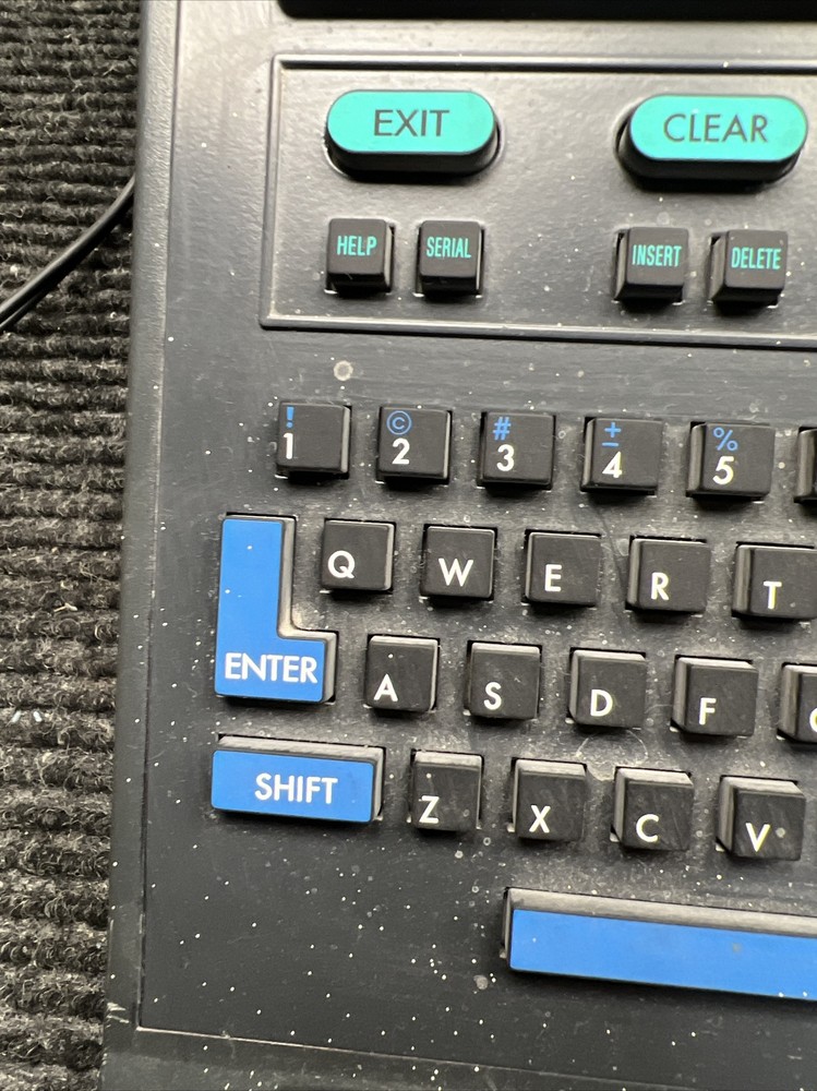 Used BRADY LS2000 Labeling System With case