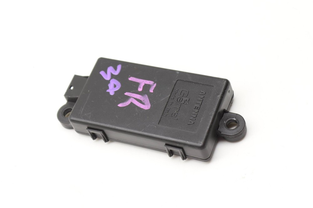 2008-2013 BMW M3 - Alarm Control Module 6989713