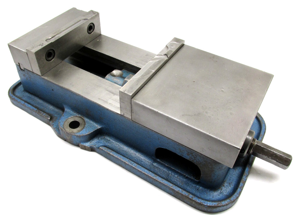 KURT ANGLOCK 6" MILLING MACHINE VISE w/ JAWS - #D60