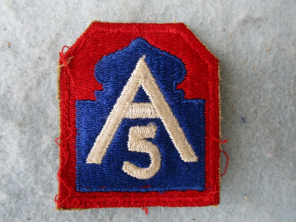 WWII 5th Army Embroidered Shoulder Patch Regulation Issue Italy Theater WW2