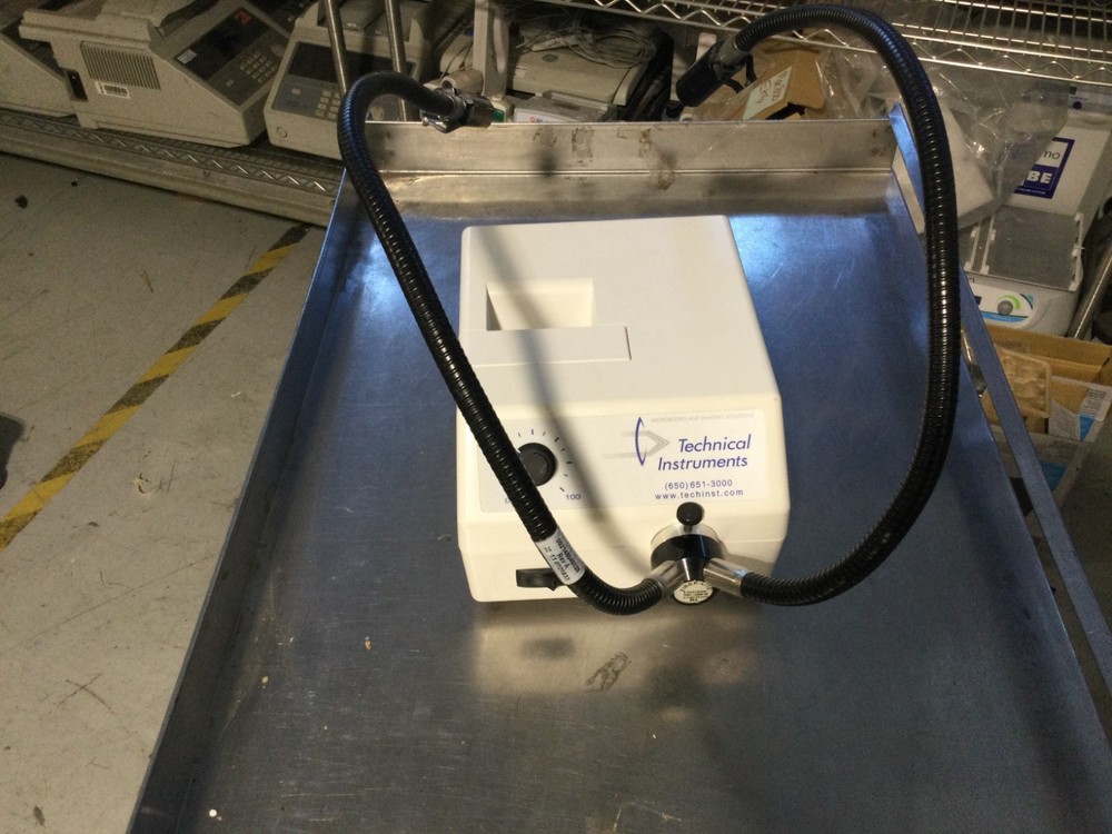 TECHNICAL INSTRUMENTS MI-150DGTI LIGHT SOURCE UNIT