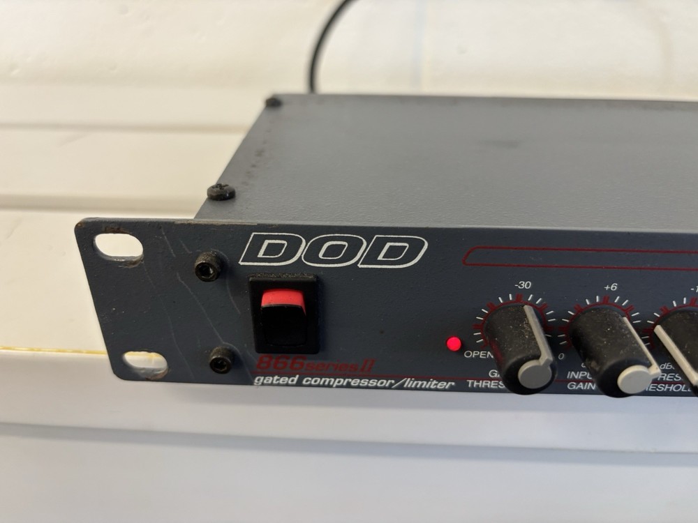 Rack Mount DOD 866 Series II 2 Channel Gated Compressor Limiter Read