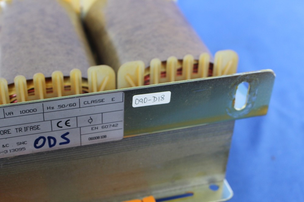 10 KVA auto transformer, 3-phase, 208-400