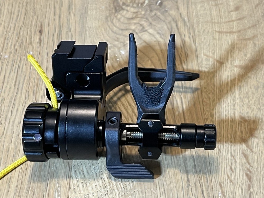 Ripcord Ratchet Cable Driven Rest RH IMS Mount Micro Adjust Integrated