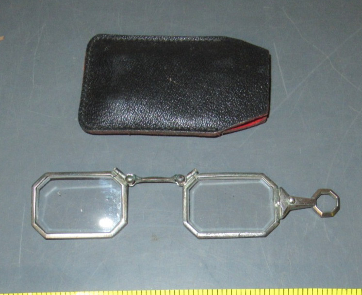 ANTIQUE STERLING SILVER LORGNETTE FOLDING OPERA GLASSES SPECTACLES