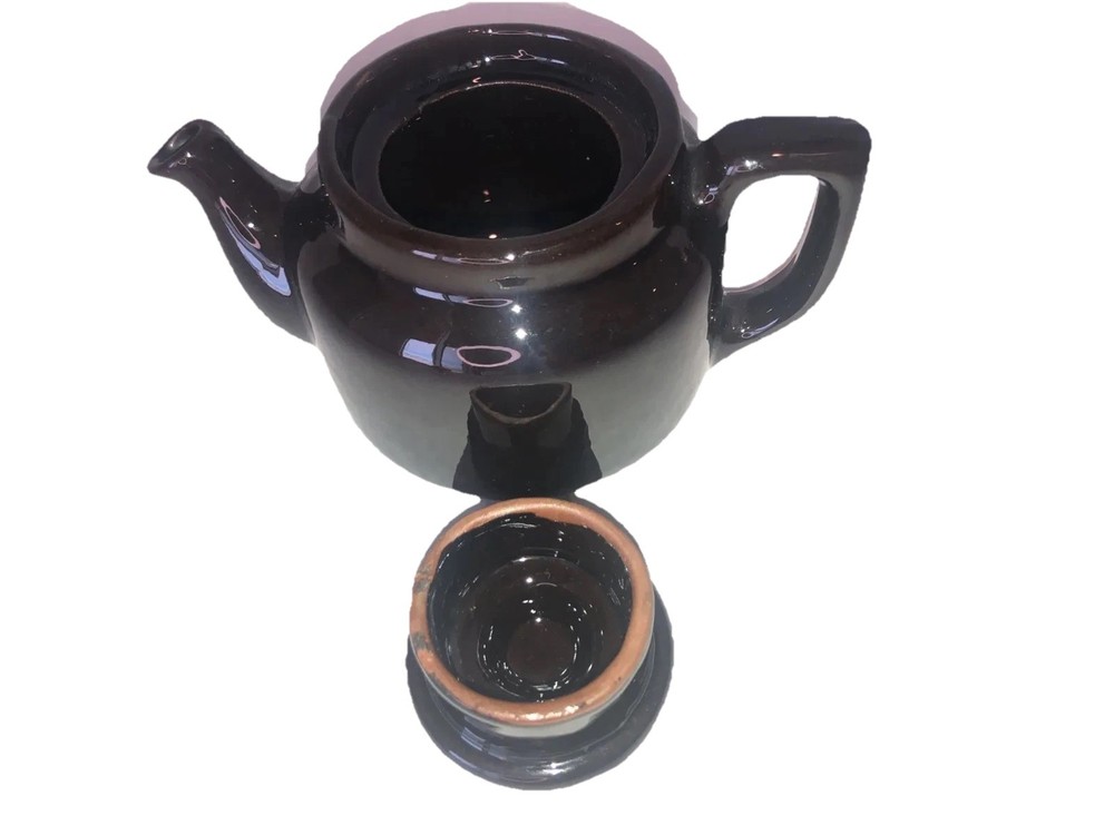 Redware Canada Round Teapot Black Tea Coffee Pot