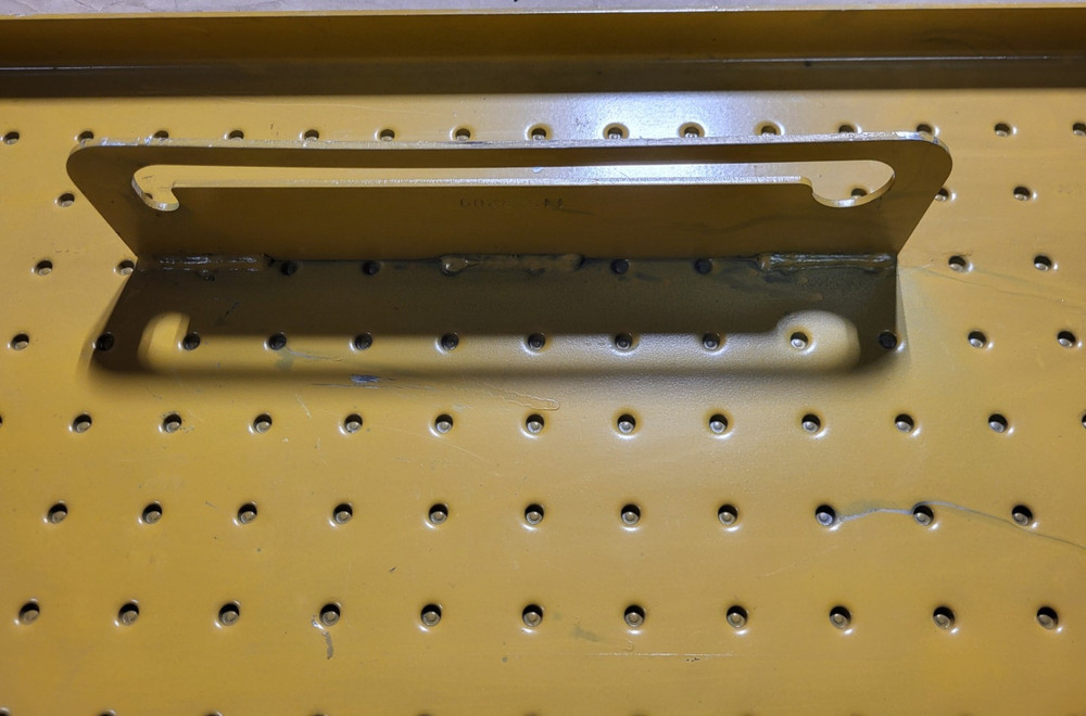 115-3209 Caterpillar Battery Protective Door