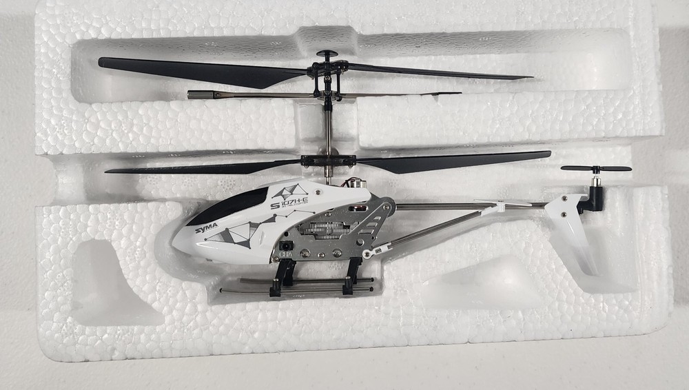 SYMA RC HELICOPTER S107HE White BATTERIES INSIDE CONTROLLER (OPEN BOX)