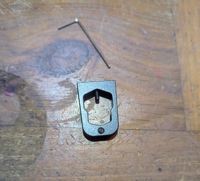 VW & Audi Metal Windshield Mirror Adapter Bracket MasterTailgaters