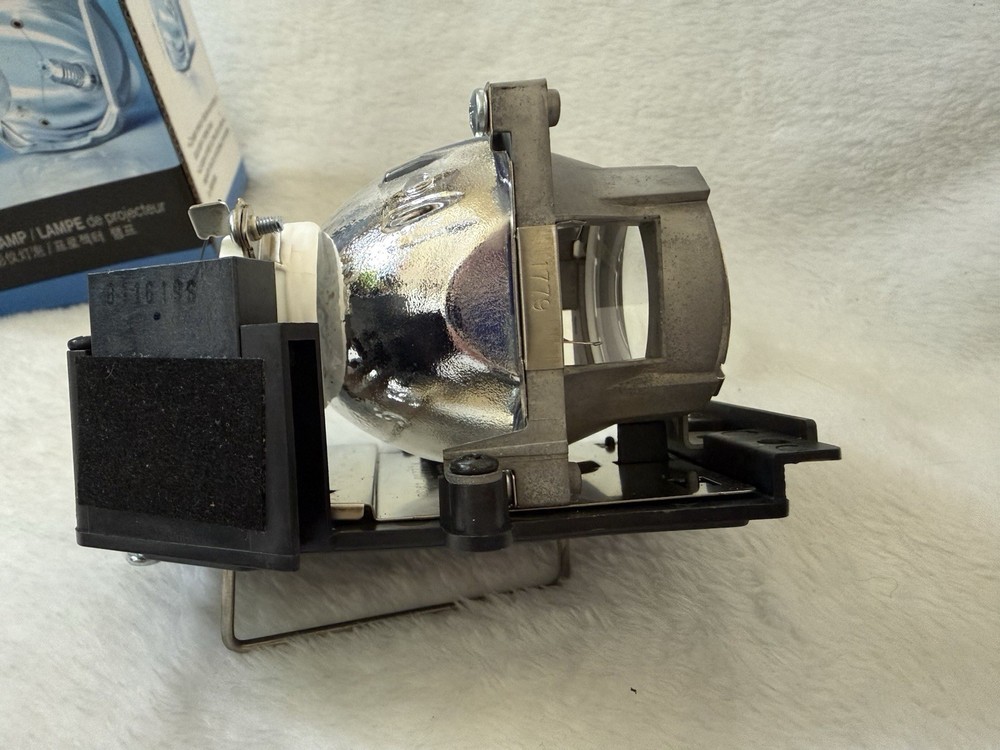 Samsung DPL3321U/KR Projector Lamp
