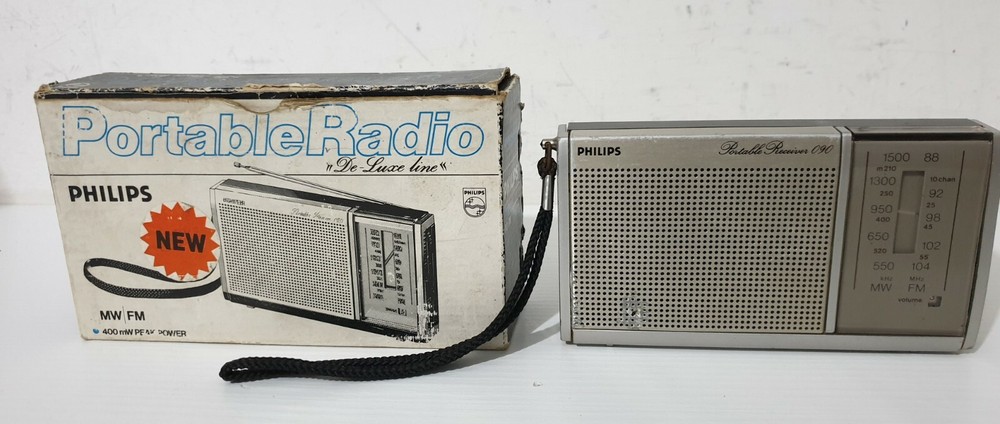 Philips de Luxe Line Portable Receiver 090 Portable Radio