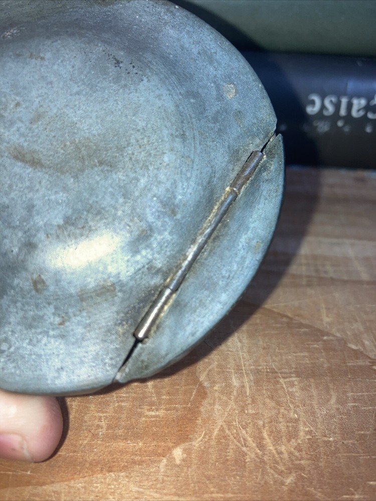 Vintage Pewter Lidded Snuff Box