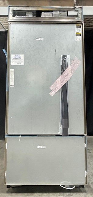 Sub-Zero Classic Series CL3650UIDOR 36" Built-In Bottom Mount Smart Refrigerator