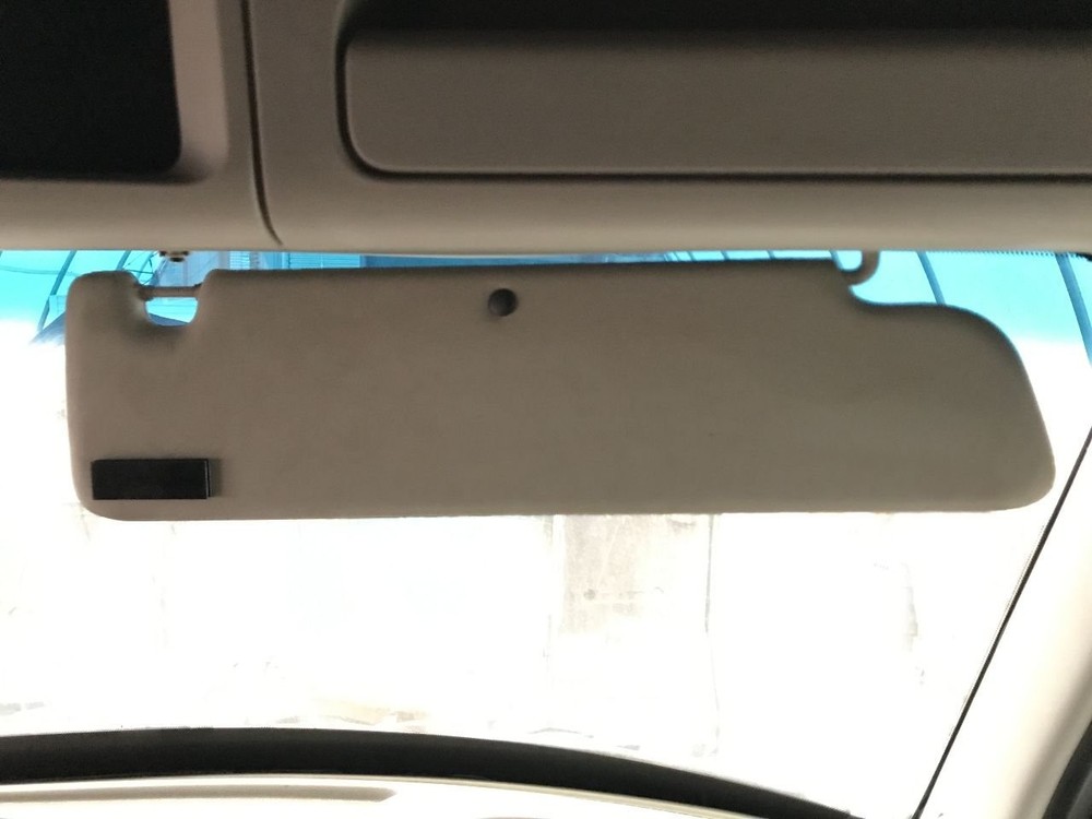 Kenworth T680 Right/Passenger Interior Sun Visor - Used