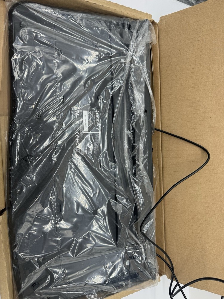 Gateway KB-0532 Black Wired Multimedia Computer Keyboard NEW