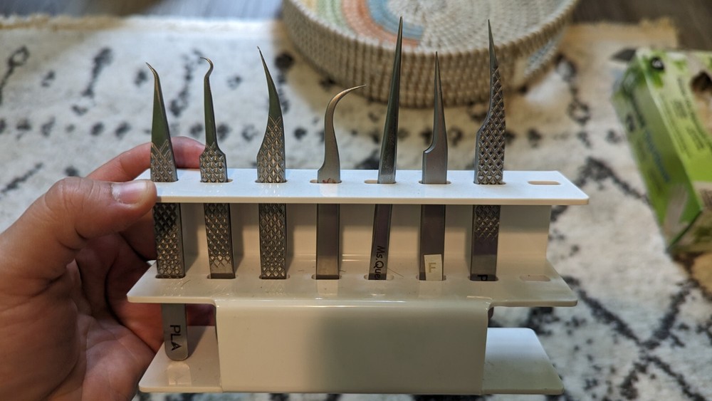 lash extension tweezers