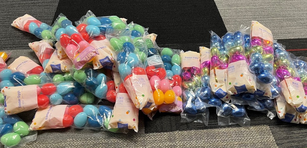 Plastic Easter Eggs - 12 eggs in each package