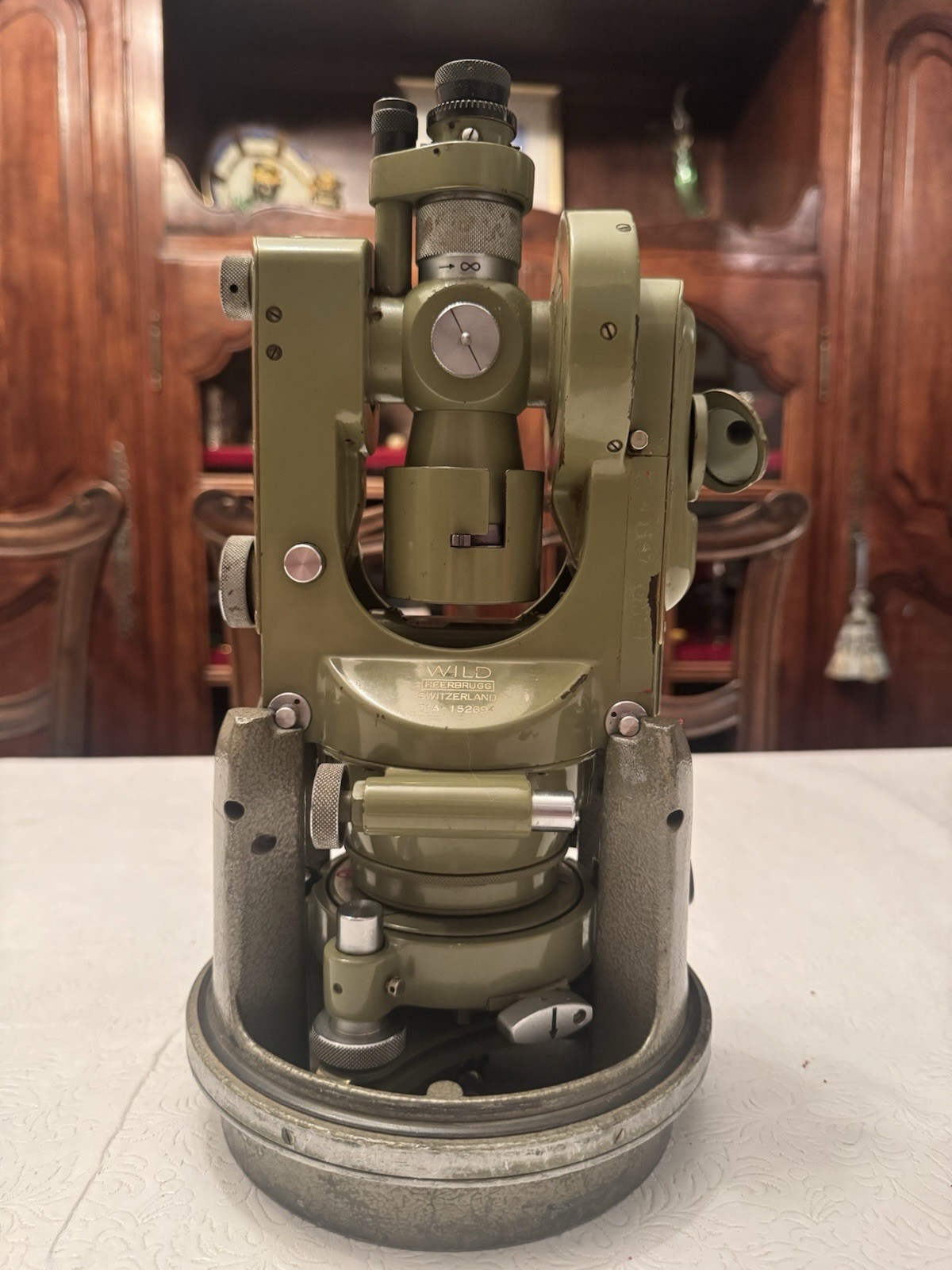 Vintage Heerbrugg WILD T1A Theodolite Survey Level Transit Tool Case & Oak Stand