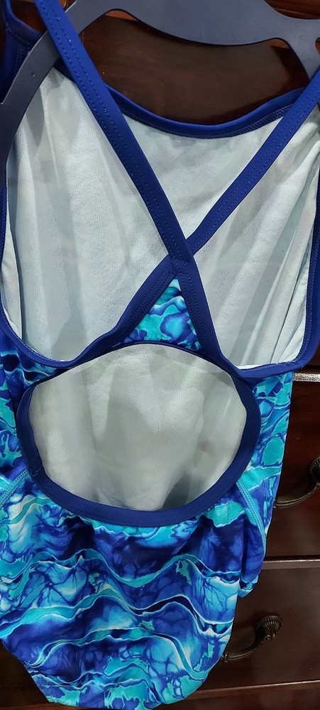TYR- SWIMSUIT LIGHT BLUE - PRE-OWNED -S34 - BODY & LINING 100% POLYESTER