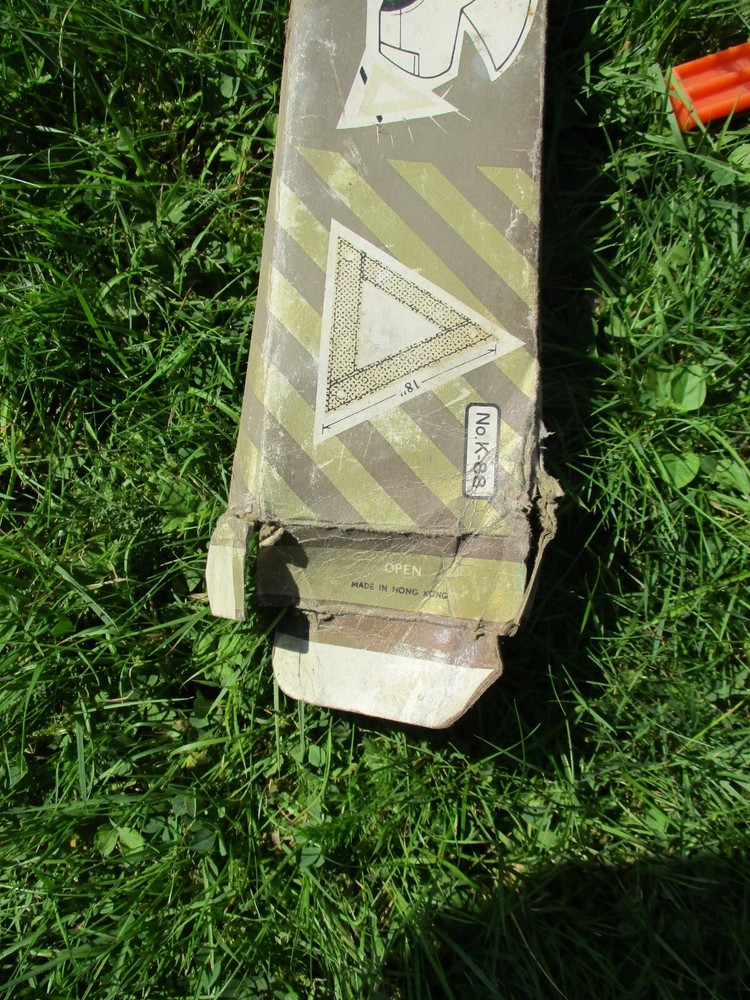Emergency Breakdown Hazard Warning Triangle Foldable Reflective Roadside Safety