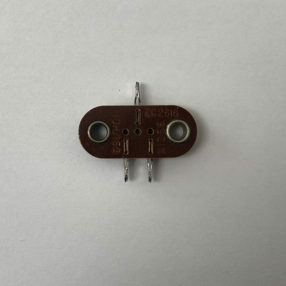 B3G VALVE SOCKET NEW UNUSED x1PC