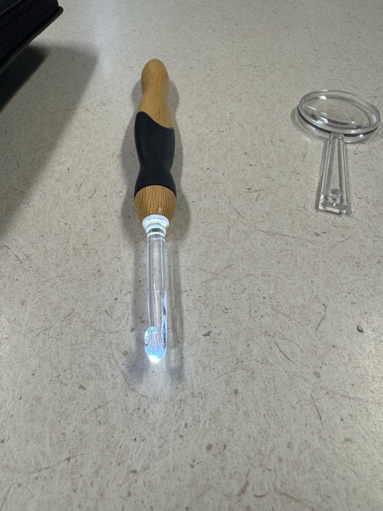 Crochet Hook Set with Interchangeable Hook Sizes and Built-in Light