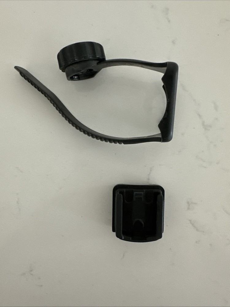 Classic Cateye Strada Wireless Cyclocomputer CC-RD300W w/ Speed Sensor & Magnet