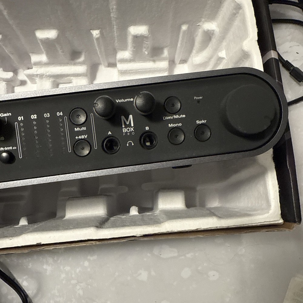 Avid Pro Tools MBOX PRO High Resolution 8x8 Audio Interface Pro Audio Equipment