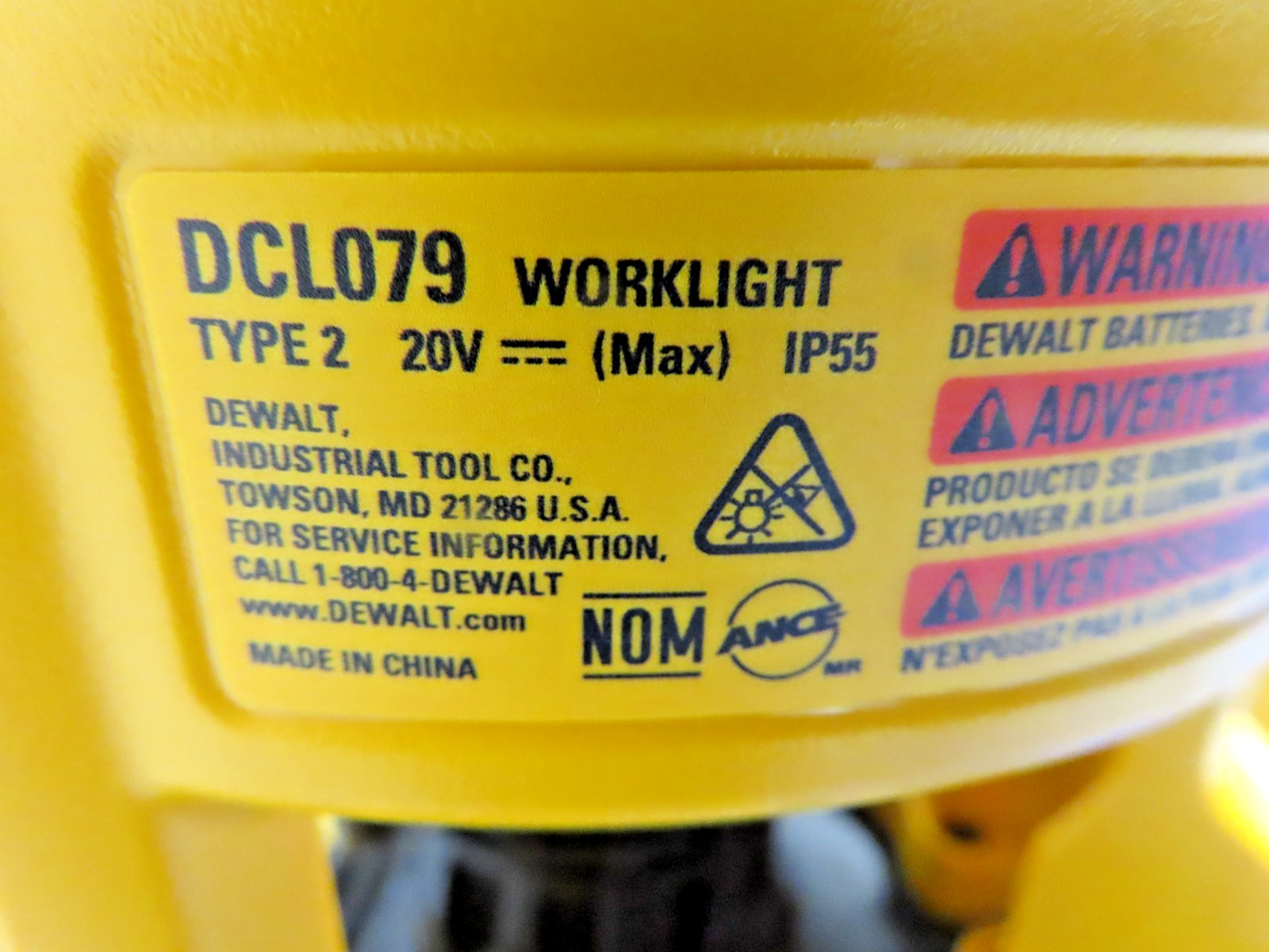 Dewalt DCL079 20v Max Cordless Tri-Pod LED Job Site Work Light (Tool Only)