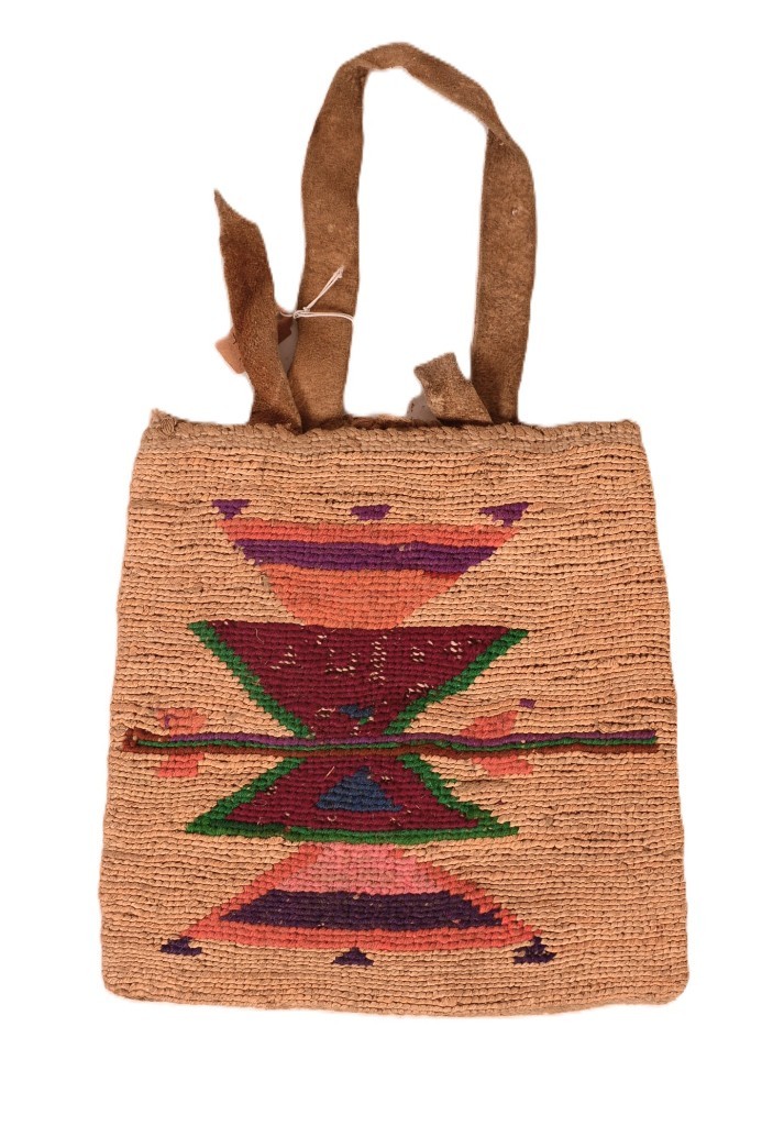 Nez Perce Corn Husk Bag ca. 1900 Size 7.125" H x 7" W Hand Crafted with 2 Sides