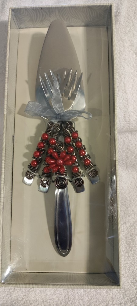 Wild Eye Designs Cake Serving Set-5 Pieces.