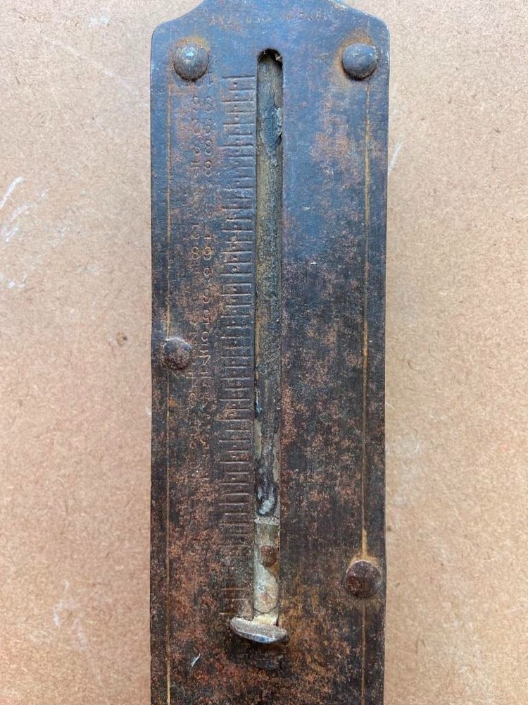 Ancient Old Iron Weight Spring Balance Scale