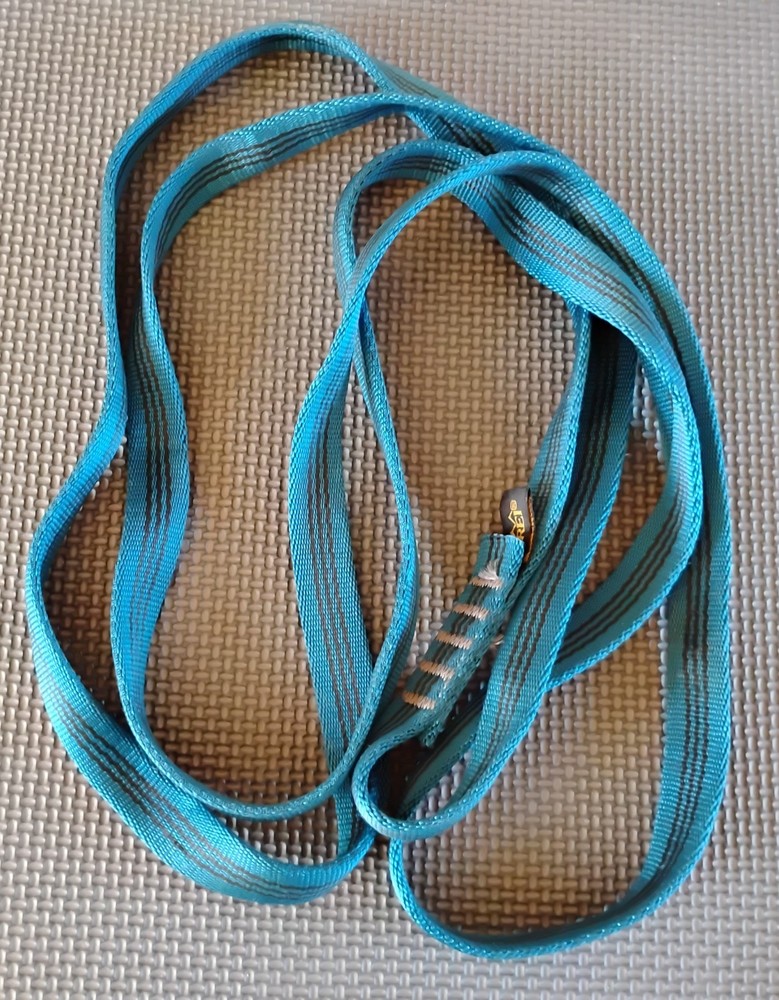 Vintage REI Nylon Runner