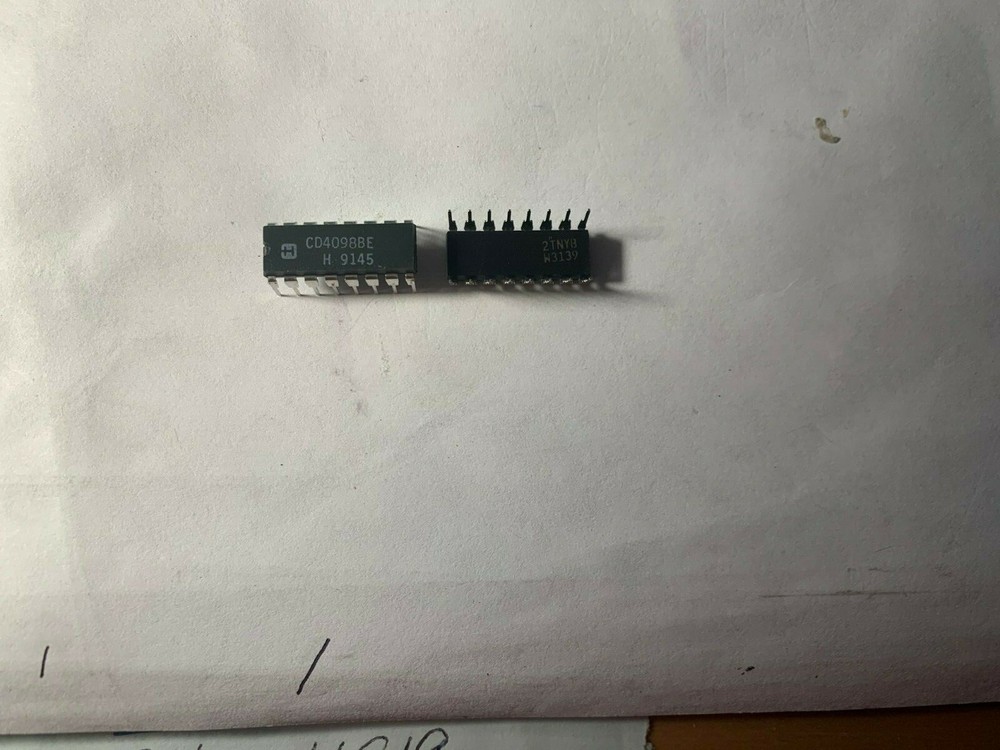 CD4098BE DIP-16 CMOS Dual Monostable Multivibrator.