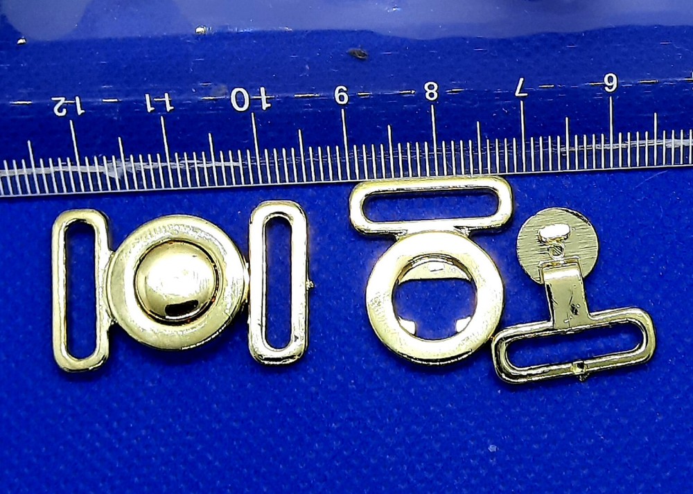 Bikini front closure, rubber clasp 2 pieces plastic metallised 15mm